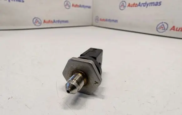 BMW X5 E70 Fuel pressure sensor 0261545072 13537620946