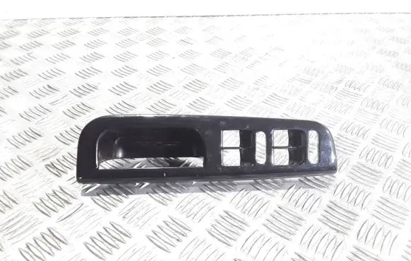 Skoda Superb B5 (3U) Front door window switch trim 3B1867171E