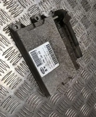 Fiat Punto (188) Engine control unit/module 46467018 6160206302 16FEB