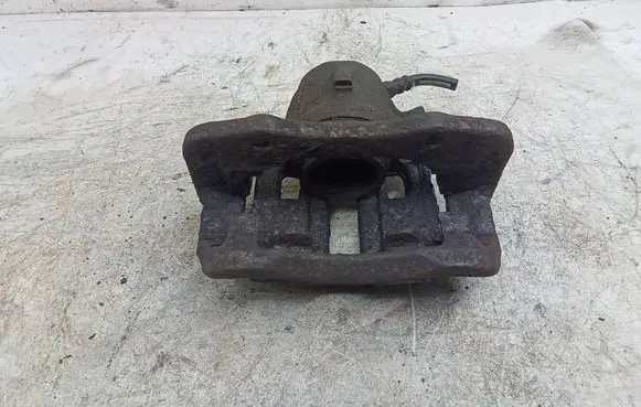 Peugeot 607 Front brake caliper