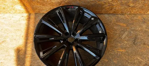 Audi Q8 R23 light alloy rim 4M8601025R B010840