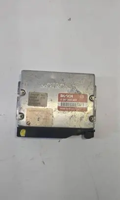 BMW 5 E34 Engine control unit/module 0261200402