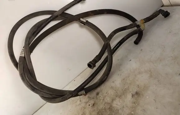 Mercedes-Benz E W212 Headlight washer hose/pipe A2128600092
