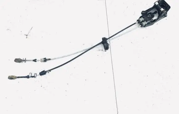 Opel Vectra C Gear shift cable linkage 24424785