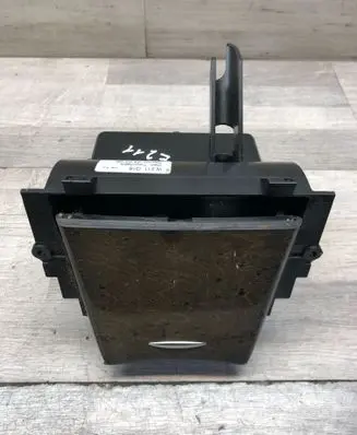 Mercedes-Benz E W211 Car ashtray A2116800350