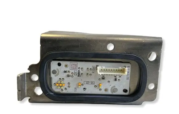 Opel Mokka B Headlight part 04378547T4