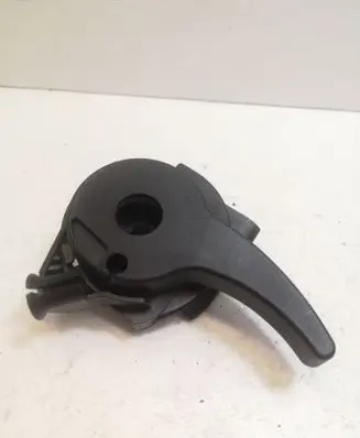 Engine bonnet (hood) release handle