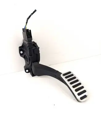 Volvo XC60 Accelerator throttle pedal 31329371