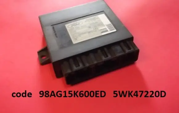 Ford Focus Comfort/convenience module 98AG15K600ED 5WK47220D