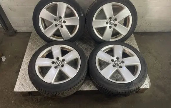 Volkswagen PASSAT B6 R17 alloy rim 3C0601025E