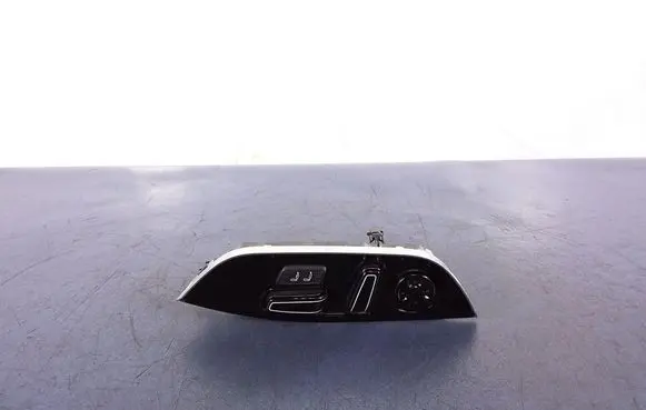 Audi A8 S8 D4 4H Seat heating switch 4H1959819A
