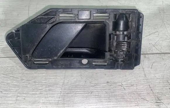Citroen Berlingo Front door interior handle 9621422977