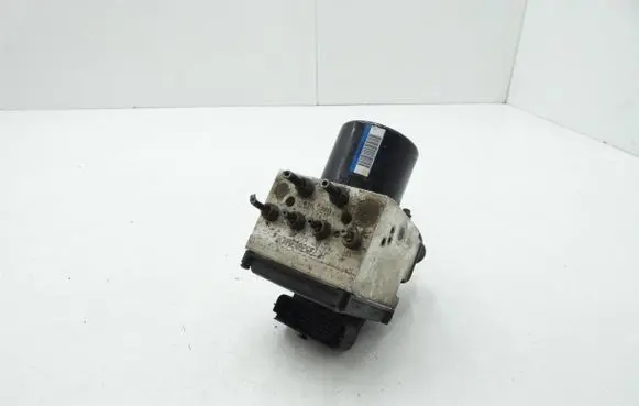 Volkswagen PASSAT B7 ABS Pump 3C0614109C 16431601 16431501C