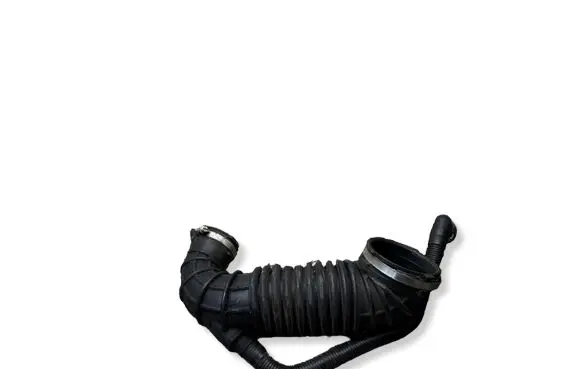 Audi A5 Sportback 8TA Turbo air intake inlet pipe/hose 03G129629