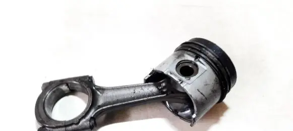 Citroen Berlingo Piston with connecting rod