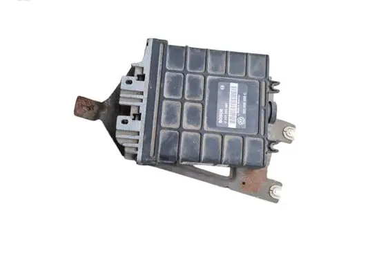 Volkswagen PASSAT B3 Engine control unit/module 0261200491 021906258C