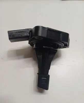 Audi A4 S4 B9 Oil level sensor 03C907660G