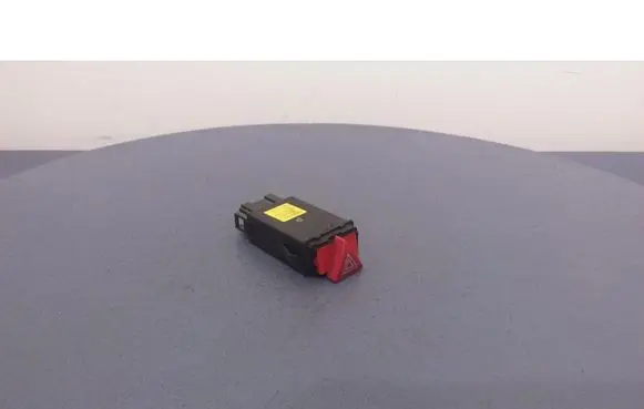 Audi A4 S4 B5 8D Hazard light switch 8D0941509H