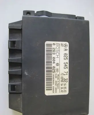 Mercedes-Benz E W211 Parking PDC control unit/module A0255457132