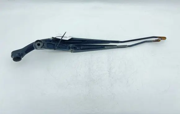 Subaru Outback Front wiper blade arm 2139 7848