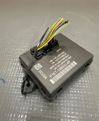 Ford Kuga II Door control unit/module F1ET14B532BF F1ET14F143BD F1ET14C068AF
