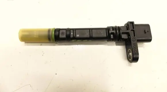 Audi A6 S6 C8 4K Crankshaft position sensor 0261210379 057906433B