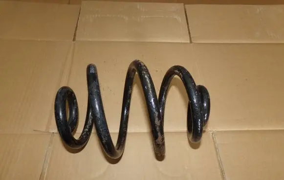 BMW 3 E46 Rear coil spring