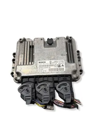 Citroen C4 I Engine control unit/module 9653958980 9664843780 0281013872