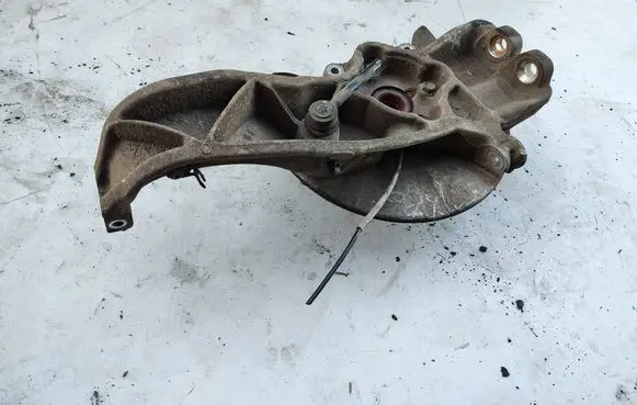 Tesla Model S Front wheel hub spindle knuckle