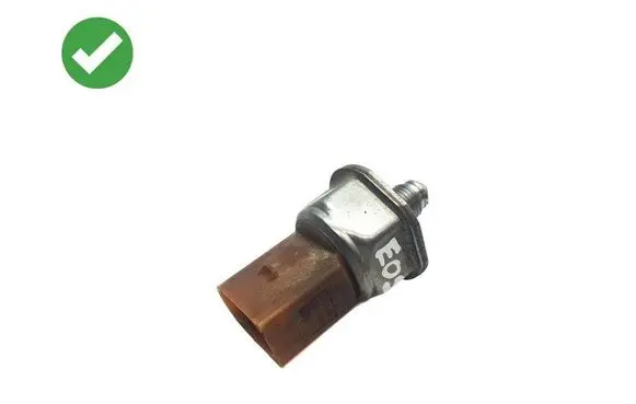 Volkswagen Eos Fuel pressure sensor 03C906051H 55PP1503 331002948796