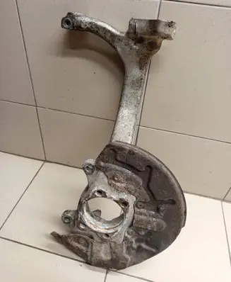Audi A4 S4 B6 8E 8H Front wheel hub spindle knuckle