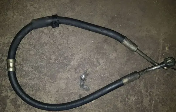 BMW 5 E39 Power steering hose/pipe/line 6750197