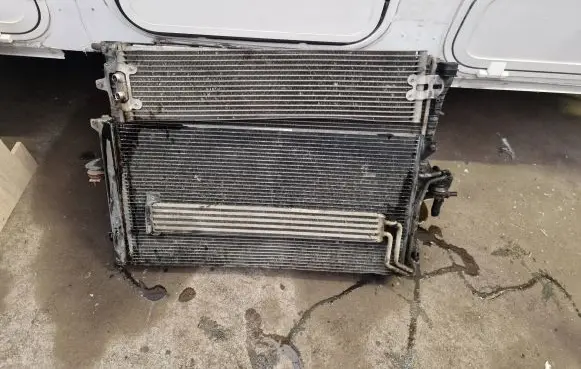 Volkswagen Touareg I Radiator set 