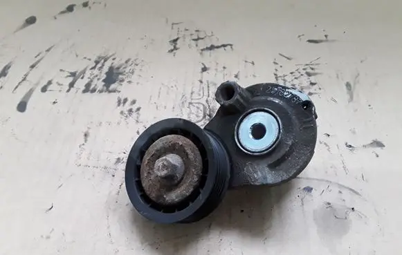 Opel Antara Alternator belt tensioner 25182787