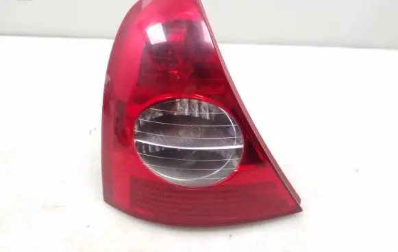 Renault Clio II Rear/tail lights 