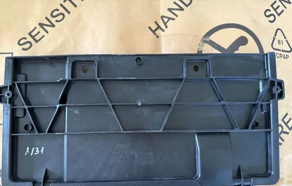 Volkswagen Polo V 6R Radiator trim 6R0806249 M6740