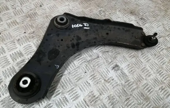 Renault Megane III Front lower control arm/wishbone