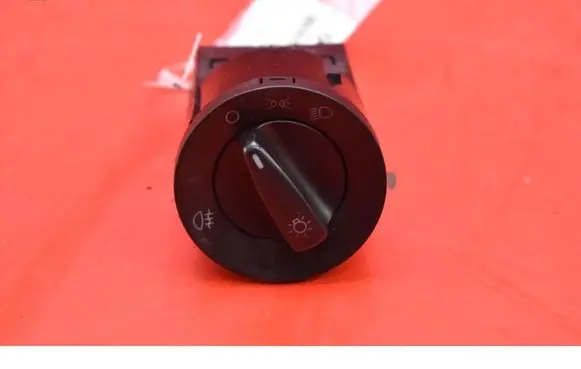 Skoda Fabia Mk2 (5J) Light switch 3B0941531B