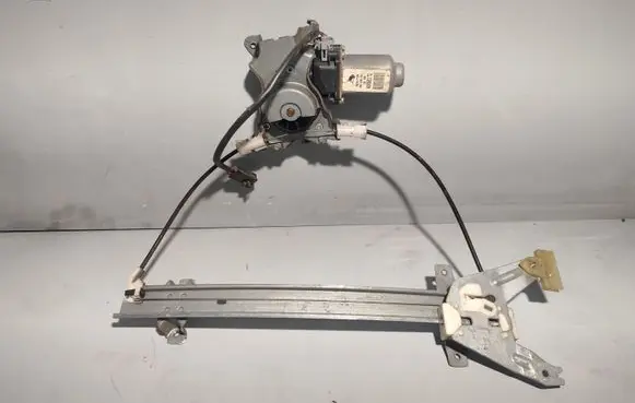 Nissan Primera Rear door window regulator with motor 400600T2