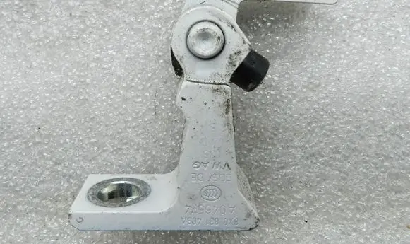 Seat Leon (5F) Rear door upper hinge 8X0831403A 8X0831403