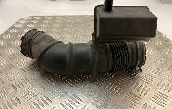 Toyota RAV 4 (XA50) Intercooler hose/pipe 1788125050 1788025040 1789325070