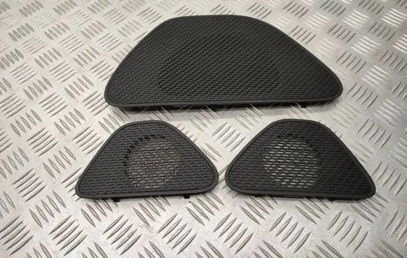 Hyundai Santa Fe Front door speaker cover trim 857452W010 857352W010 857382W010