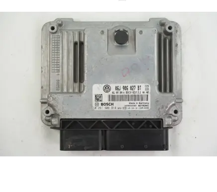 Volkswagen Tiguan Engine control unit/module 06J906027BT 0261S06914