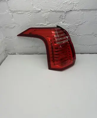 Peugeot 5008 Rear/tail lights