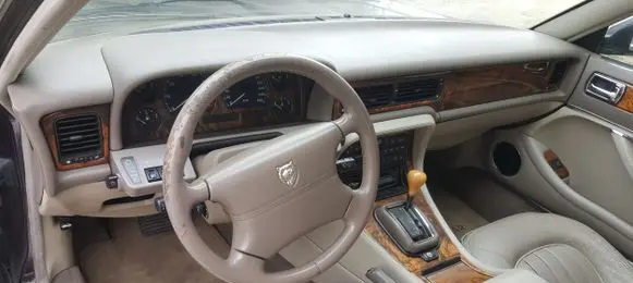 Jaguar XJ X300 Dashboard AGE ALISON