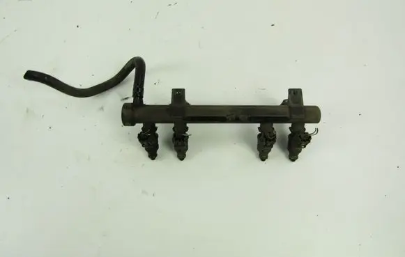 Skoda Fabia Mk1 (6Y) Fuel main line pipe 047133319S