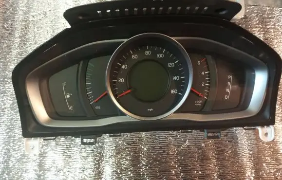Volvo XC60 Speedometer (instrument cluster) 36011347 31412868 299750U