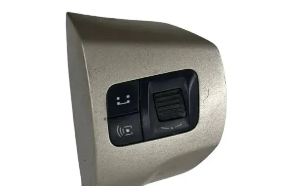 Opel Corsa D Steering wheel buttons/switches E080618