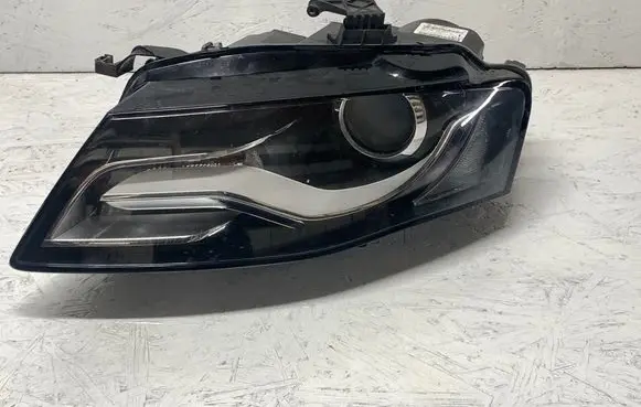 Audi A4 S4 B8 8K Headlight/headlamp 8K0941029C 1307023425 LE07A6164