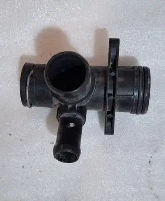 Ford Ecosport Engine coolant pipe/hose CM5G8A529GA